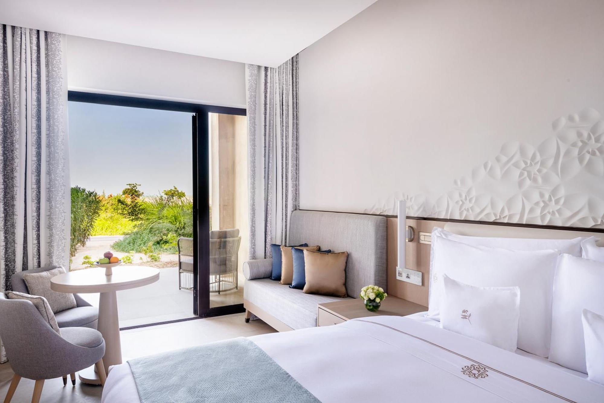 Zulal Wellness Resort By Chiva-Som Al Ruwais Exterior photo